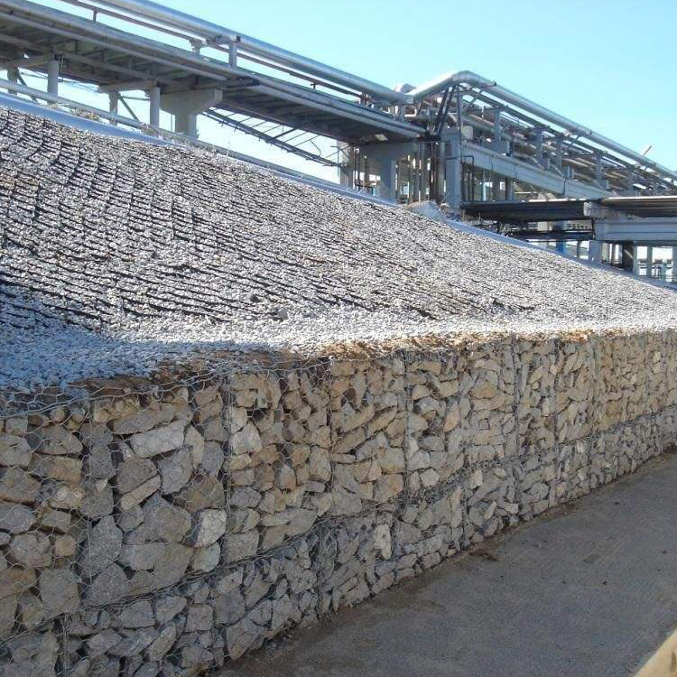 石笼网箱用于河道治理护岸的主要特点